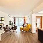 Apartment Ospitalier Piata Operei - Sunrise - Golden - Lavendel Timisoara