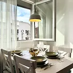 Apartment Ospitalier Piata Operei - Sunrise - Golden - Lavendel *