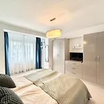 Apartment Ospitalier Piata Operei - Sunrise - Golden - Lavendel