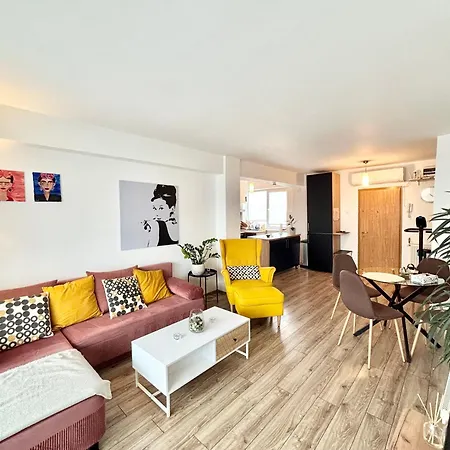 Ospitalier Piata Operei تيميشورا