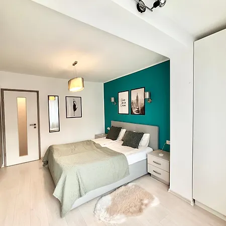 Ospitalier Piata Operei * تيميشورا