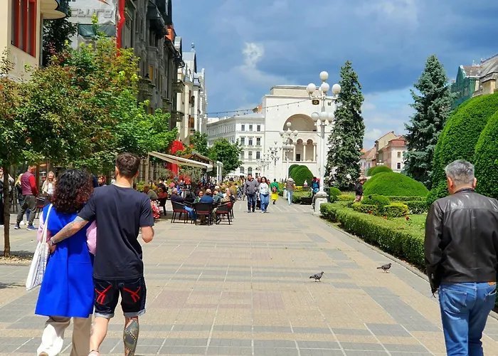 Ospitalier Piata Operei - Sunrise - Golden - Lavendel *