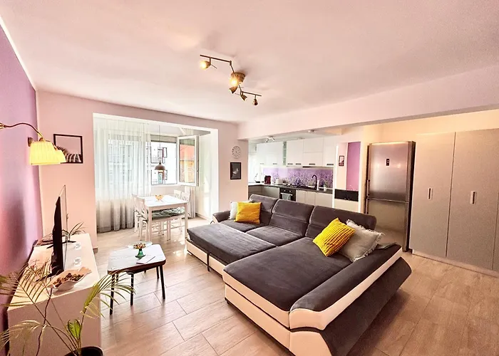 Ospitalier Piata Operei - Sunrise - Golden - Lavendel