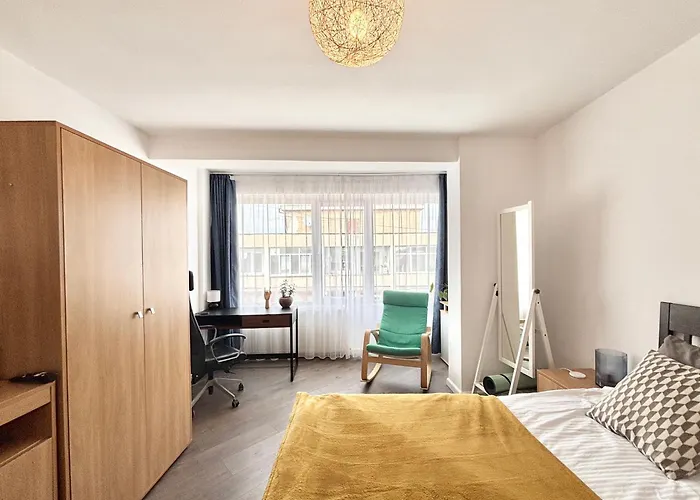 Ospitalier Piata Operei - Sunrise - Golden - Lavendel *