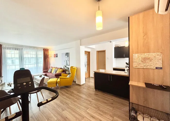 Apartment Ospitalier Piata Operei - Sunrise - Golden - Lavendel