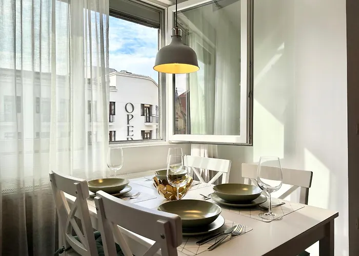 Apartment Ospitalier Piata Operei - Sunrise - Golden - Lavendel *