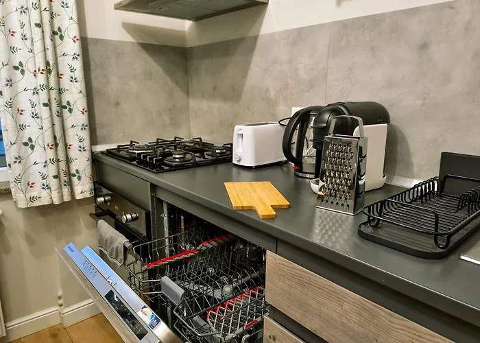 Ospitalier Piata Operei - Sunrise - Golden - Lavendel Apartamento *