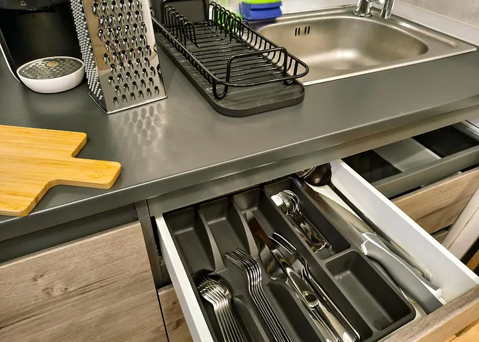 Apartment Ospitalier Piata Operei - Sunrise - Golden - Lavendel *